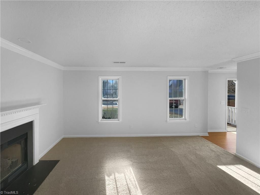 Photo of 1536 Ballard Court, Kernersville, NC 27284 (MLS # 1206264)