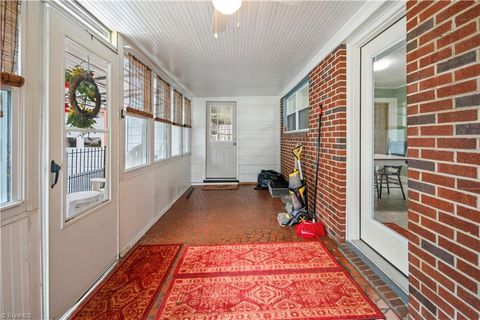 A home in Mount Airy