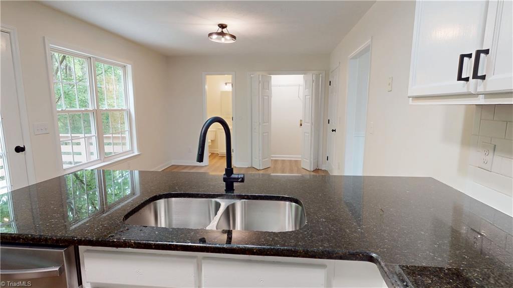 131 Foxcroft Drive, Mount Airy, North Carolina image 11