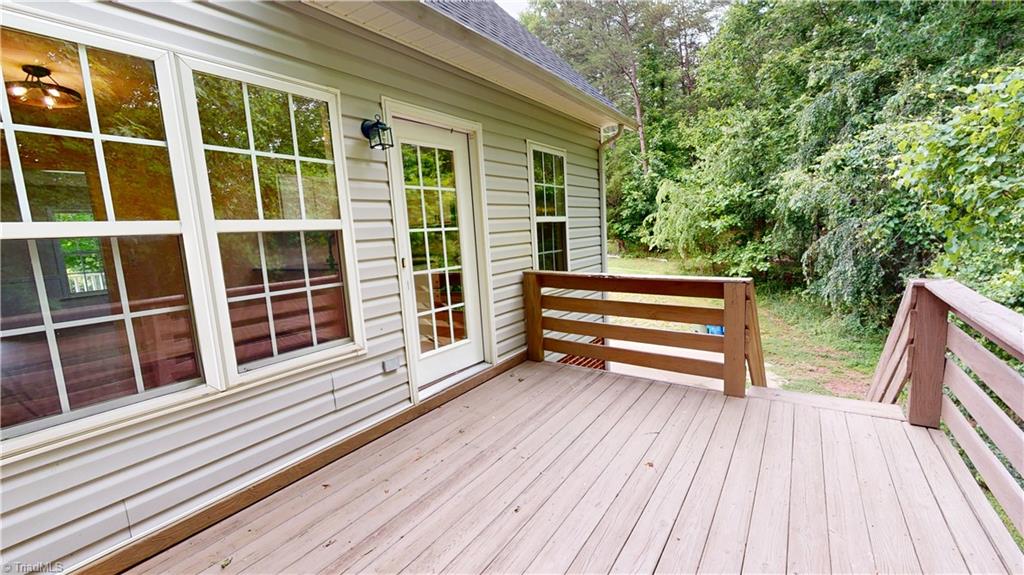 131 Foxcroft Drive, Mount Airy, North Carolina image 30
