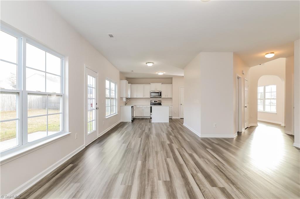 2729 Quail Oaks Drive