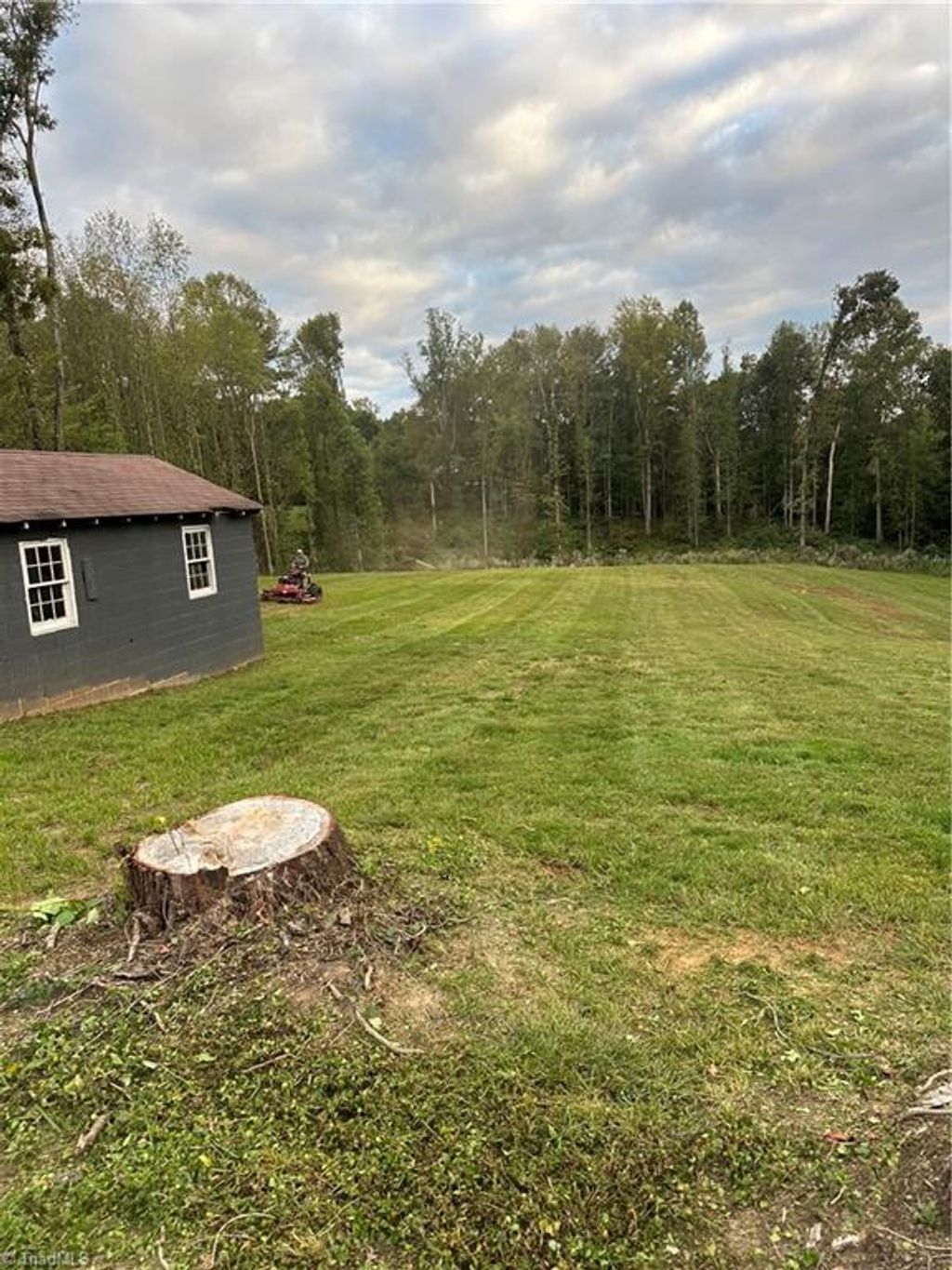 Photo of 5528 Elkin Highway, North Wilkesboro, NC 28659 (MLS # 1212405)