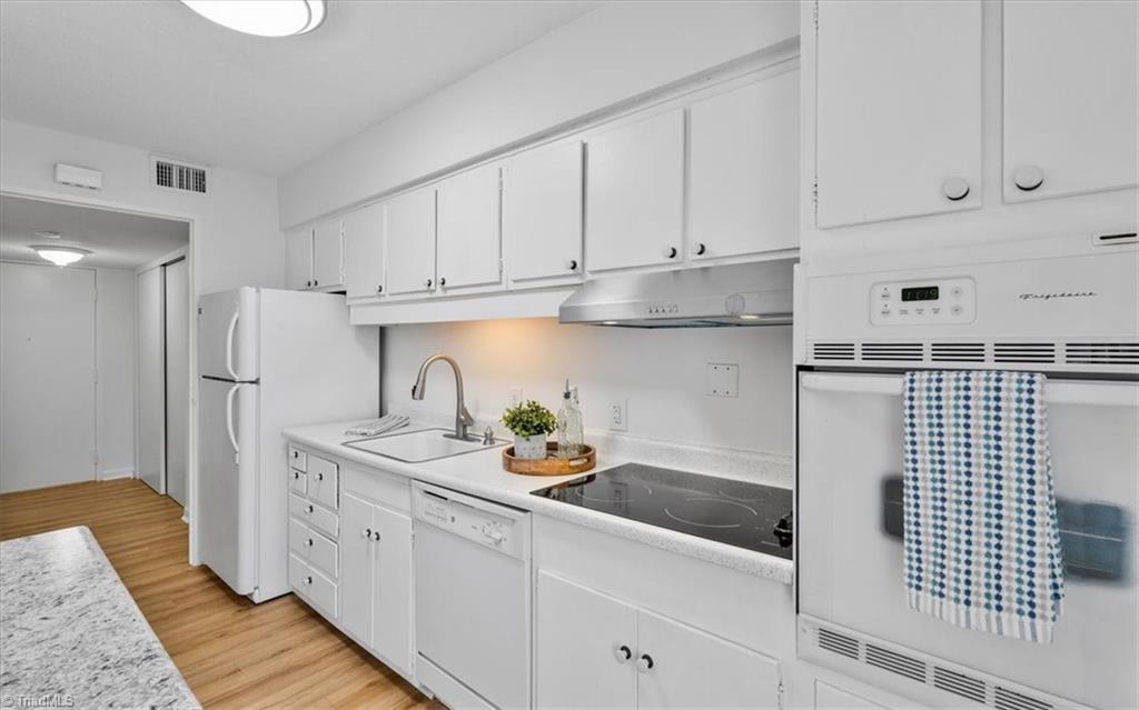 1101 N Elm Street #303, Greensboro, North Carolina image 16