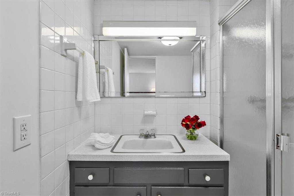 1101 N Elm Street #303, Greensboro, North Carolina image 22