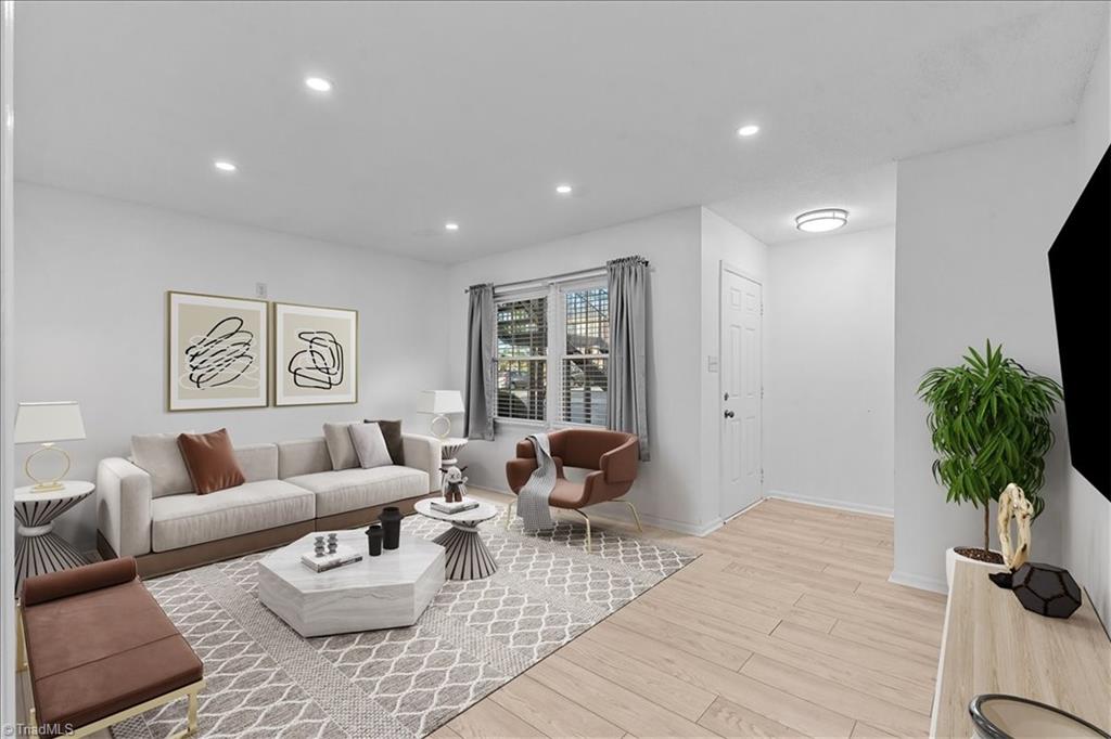 204 Northpoint Avenue C