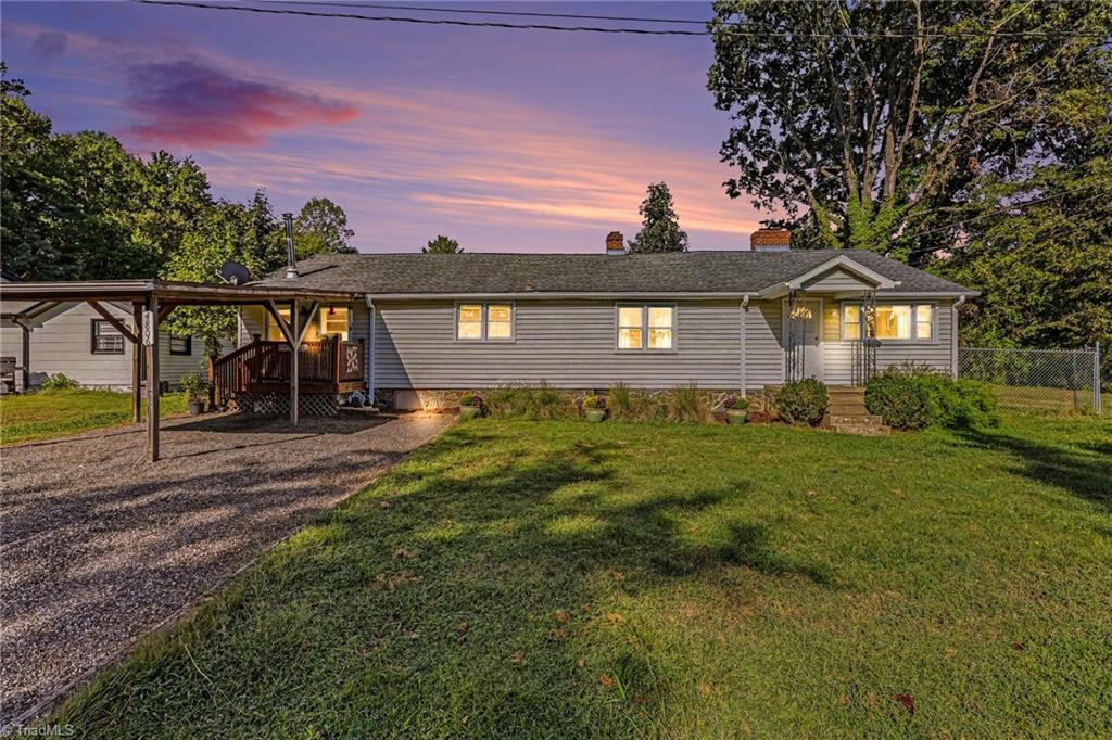 Photo of 4806 Begonia Road, Pleasant Garden, NC 27313 (MLS # 1236033)