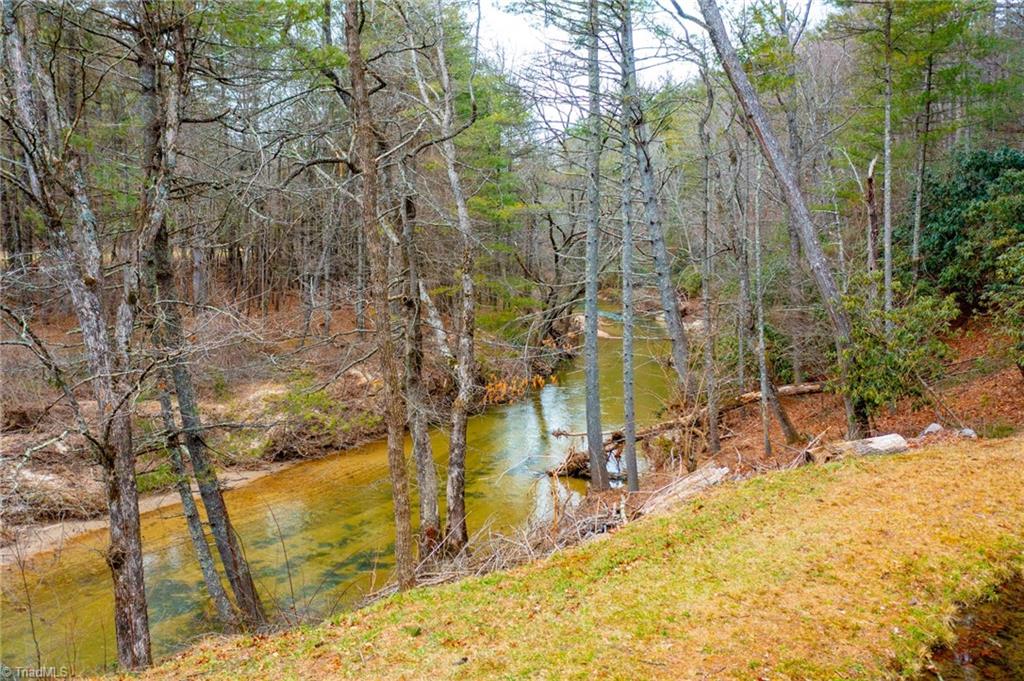 4277 Glade Valley Road, Ennice, North Carolina image 13