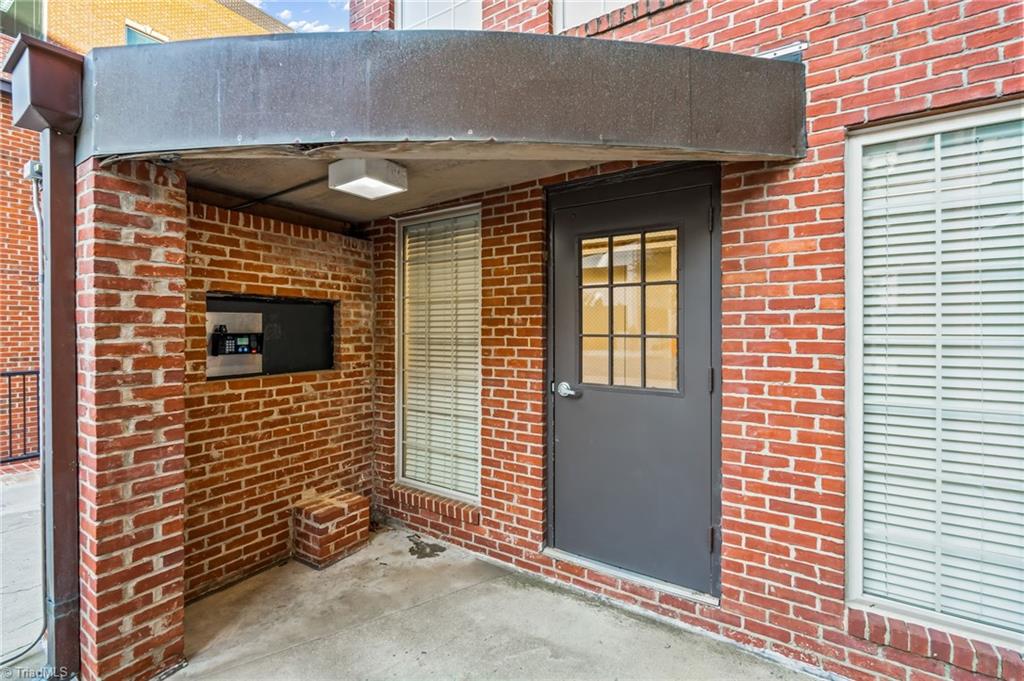 Photo of 101 N Chestnut Street #13, Winston-Salem, NC 27101 (MLS # 1201187)