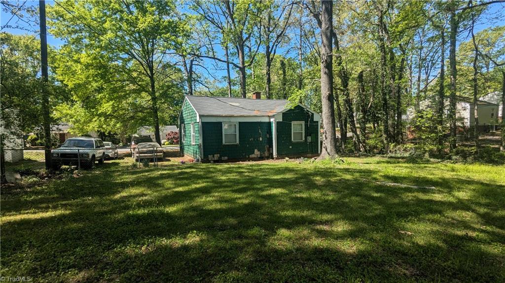 2806 Robin Hood Drive, Greensboro, North Carolina image 8