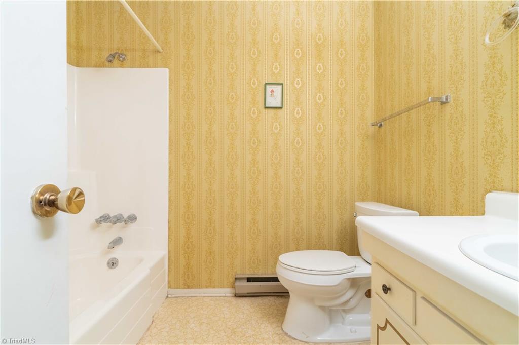 2429 Londonderry Road, Kernersville, North Carolina image 18