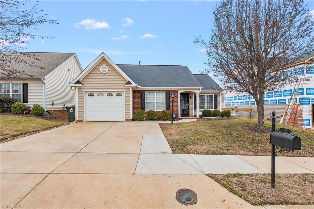 Photo of 1623 Faircrest Lane, Greensboro, NC 27406 (MLS # 1207644)