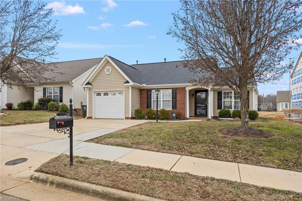 Photo of 1623 Faircrest Lane, Greensboro, NC 27406 (MLS # 1207644)