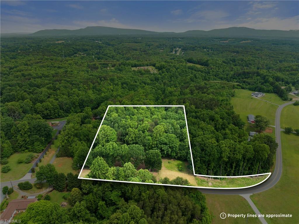 1099 Slate Road, King, North Carolina image 2