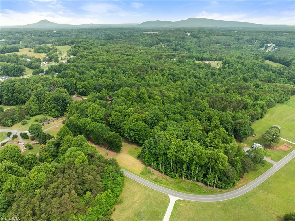 1099 Slate Road, King, North Carolina image 3