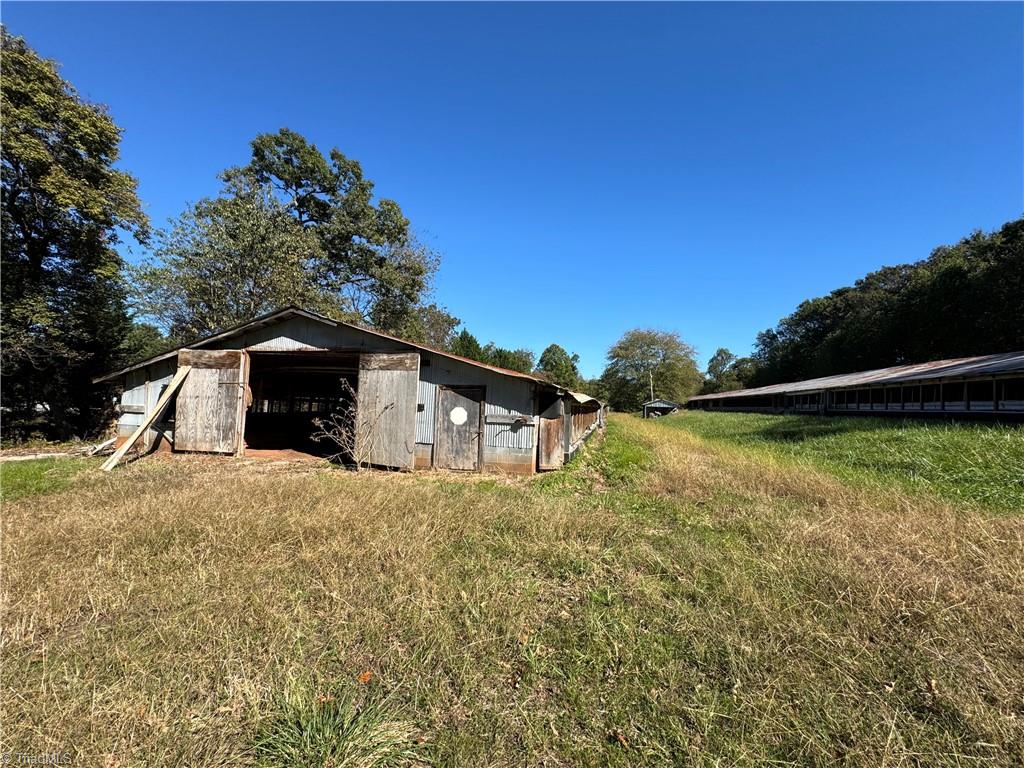 115 Rippling Water Lane, Dobson, North Carolina image 2