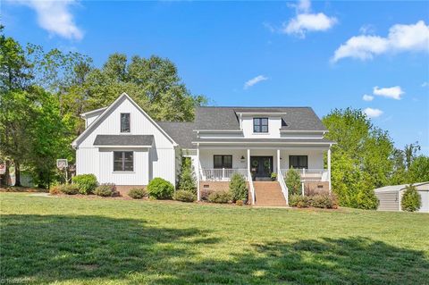 Homes For Sale - 3567 Bellemont Mount Hermon Road<br/> Burlington, NC 27215