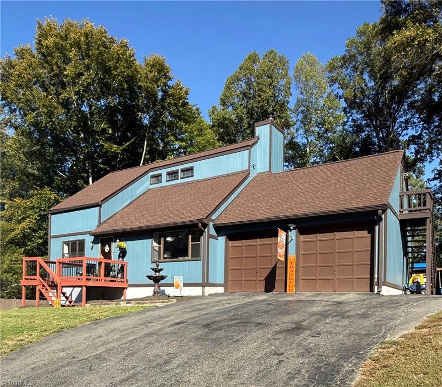 Photo of 232 Country Club Road, Mount Airy, NC 27030 (MLS # 1237629)