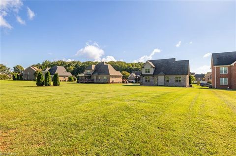 A home in Stokesdale