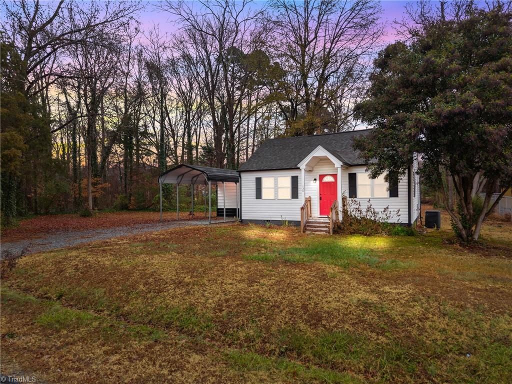 Photo of 130 Garner Street, Denton, NC 27239 (MLS # 1204135)
