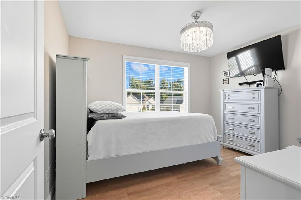 Thomasville, North Carolina 27360, United States, 3 Bedrooms Bedrooms, ,2 BathroomsBathrooms,Residential,Pending,209930