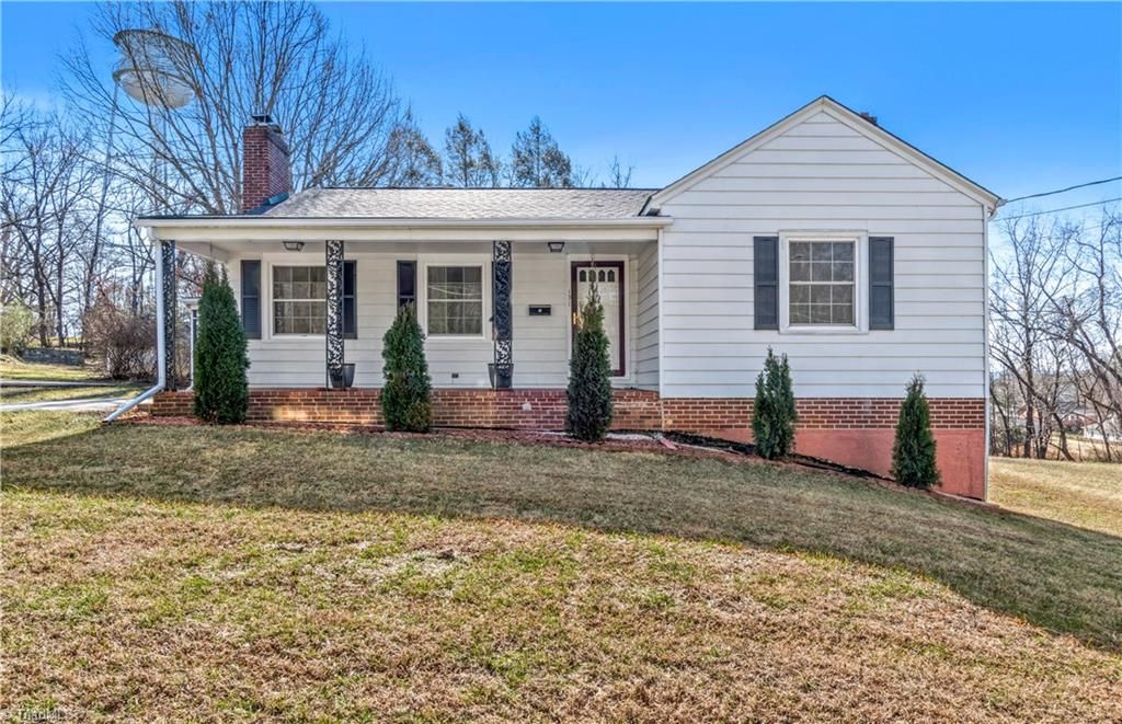Photo of 131 Young Street, Elkin, NC 28621 (MLS # 1207317)