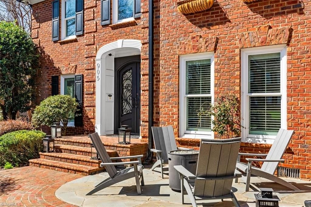 Photo of 905 McDowell Drive, Greensboro, NC 27408 (MLS # 1211596)