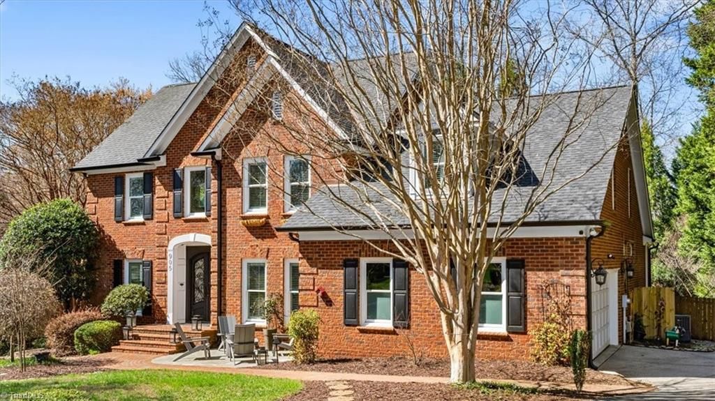 Photo of 905 McDowell Drive, Greensboro, NC 27408 (MLS # 1211596)