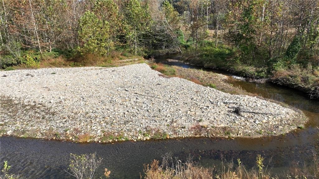 Photo of 721 Kuenzel Eller Drive, Millers Creek, NC 28651 (MLS # 1200477)