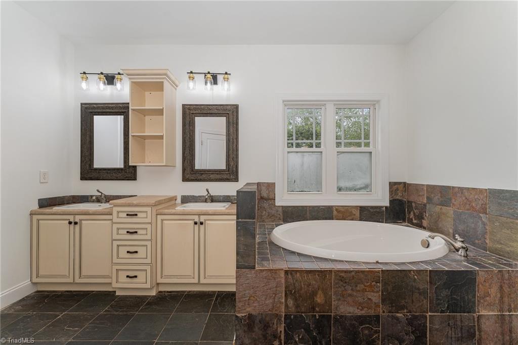 8235 Stafford Mill Road, Oak Ridge, North Carolina image 25