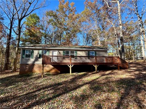 A home in Yadkinville