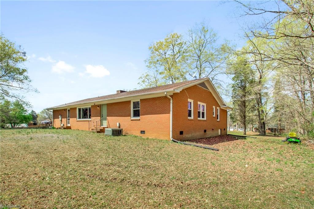 2482 Greensboro Street Extension, Lexington, North Carolina image 27