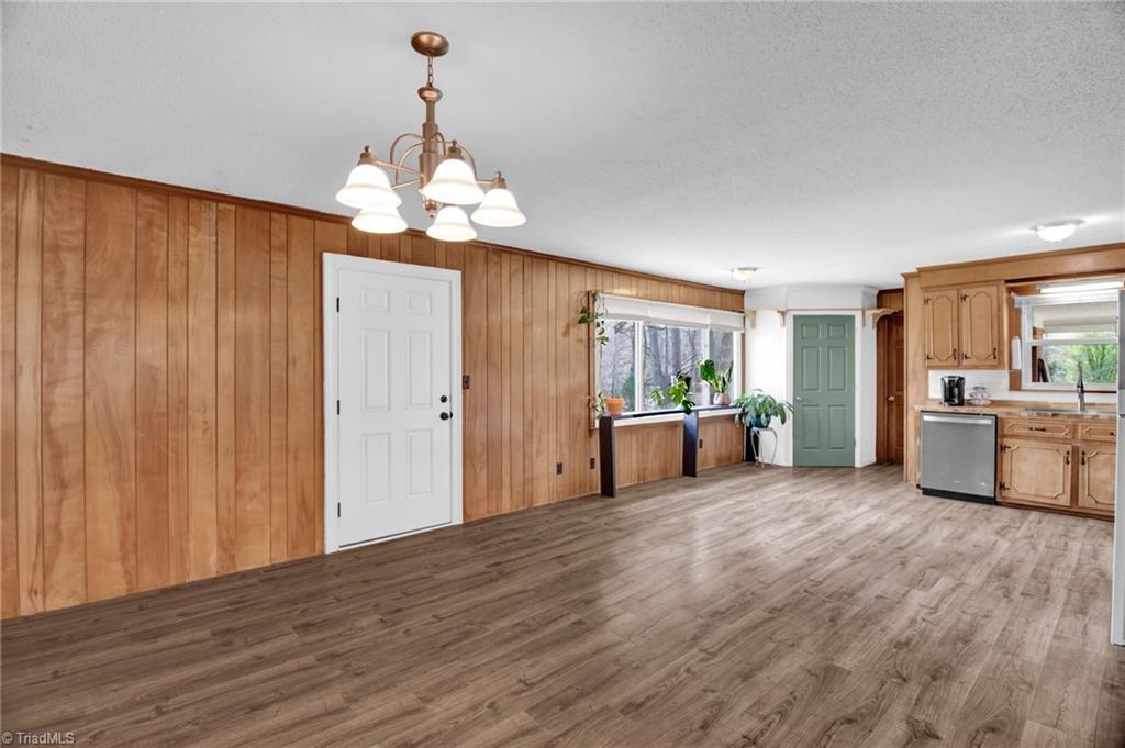 2482 Greensboro Street Extension, Lexington, North Carolina image 9