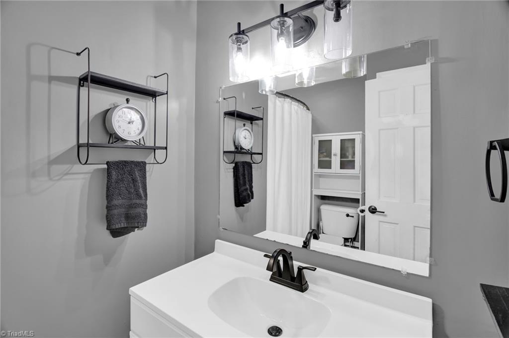 2482 Greensboro Street Extension, Lexington, North Carolina image 22