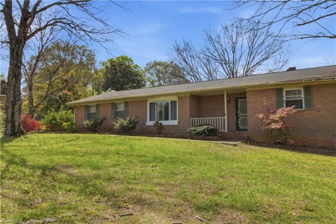 Townhouse For Sale - 750 Manarda Circle<br/> Lewisville, NC 27023