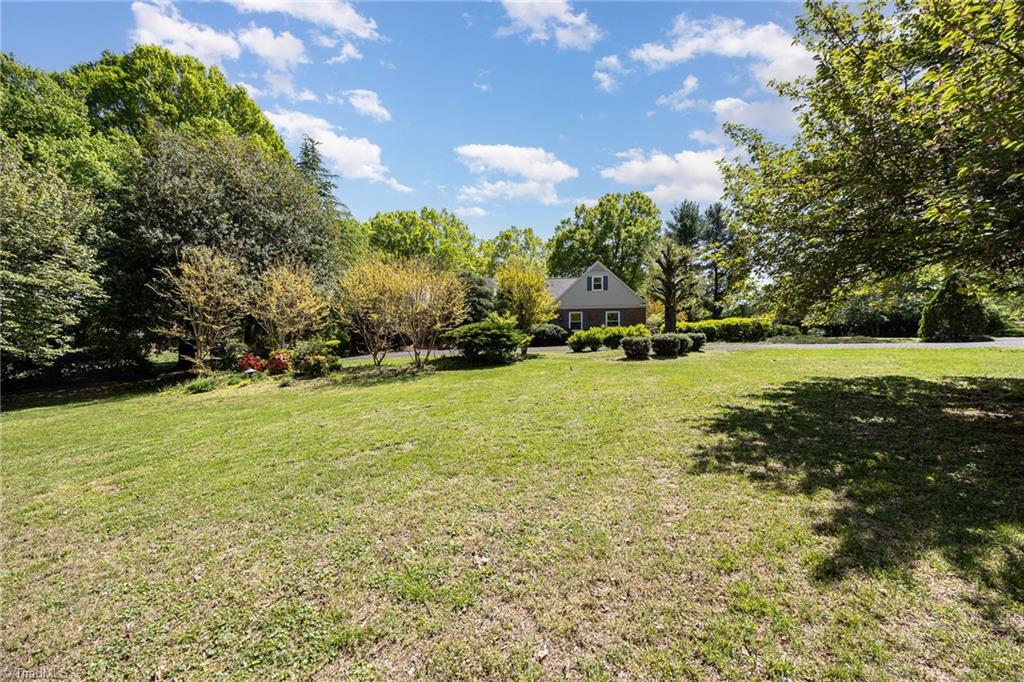 206 Oakdale Circle, King, North Carolina image 4