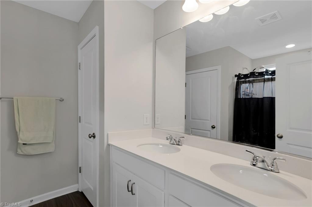 3710 Streamside Drive, Thomasville, North Carolina image 22