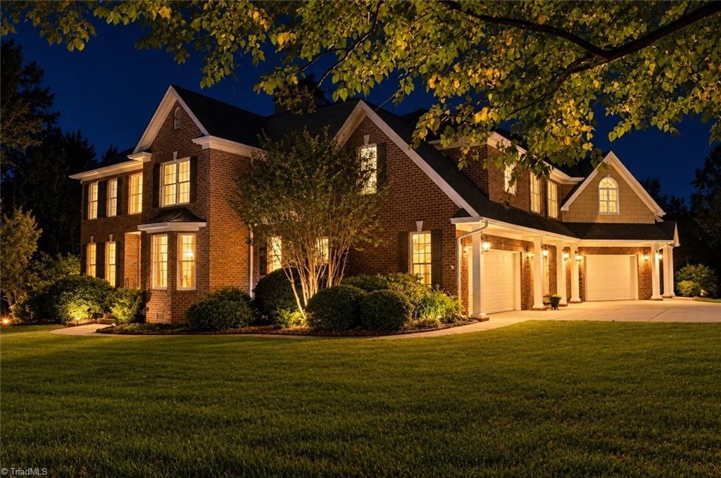 Photo of 706 Chestnut Hill Court, Greensboro, NC 27455 (MLS # 1239204)