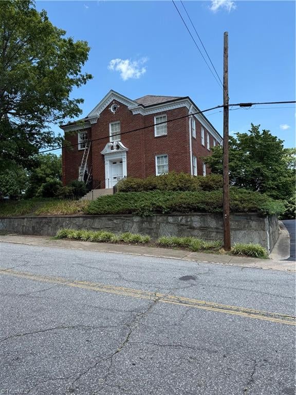 408 8th Street, North Wilkesboro, NC, 28659