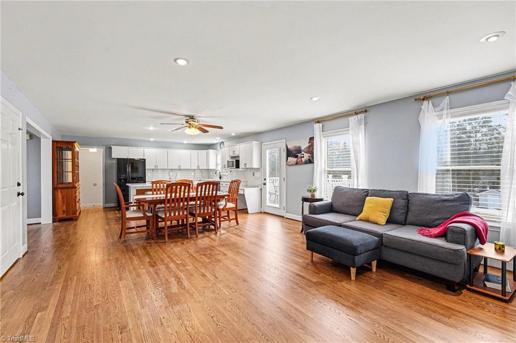 3405 Windswept Drive