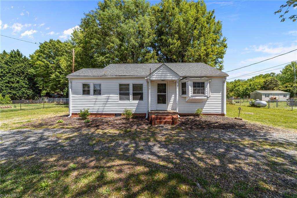 2551 Bethel Church Road, Kernersville, North Carolina image 1