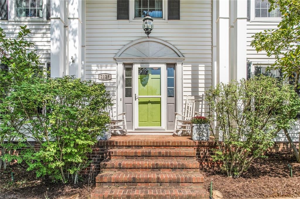 Photo of 2125 Crosby Drive, Burlington, NC 27215 (MLS # 1236690)