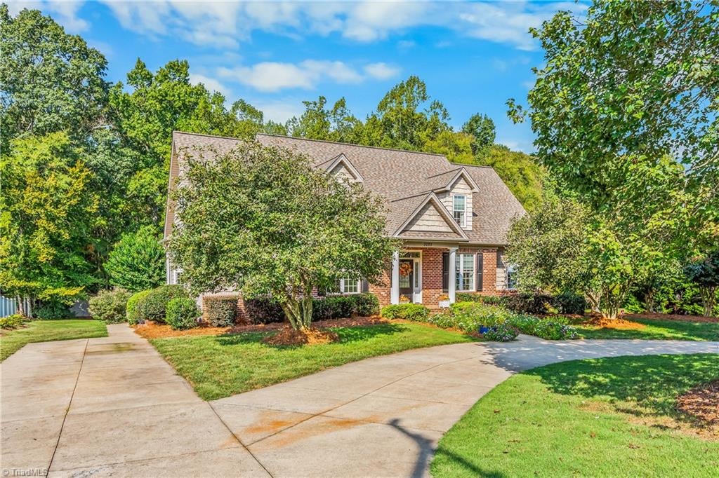 9285 Center Grove Church Road
