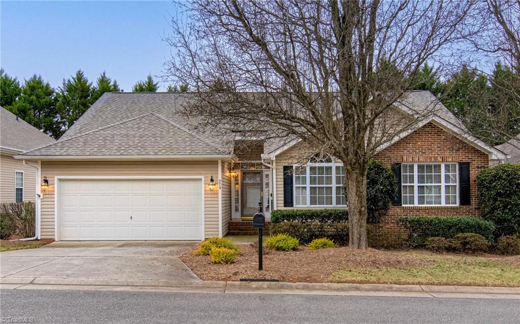 Winston-Salem, North Carolina 27106, United States, 3 Bedrooms Bedrooms, ,2 BathroomsBathrooms,Residential,Pending,15060