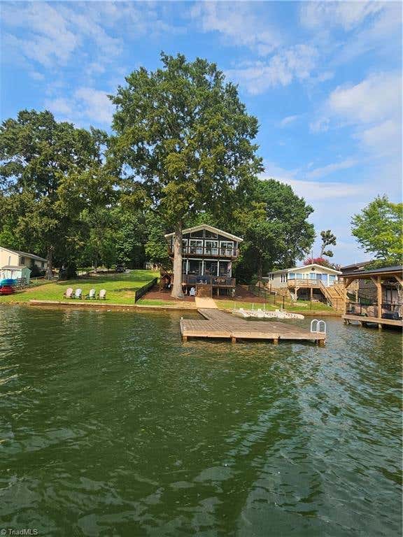 Photo of 634 Pinehaven Drive, New London, NC 28127 (MLS # 1230567)