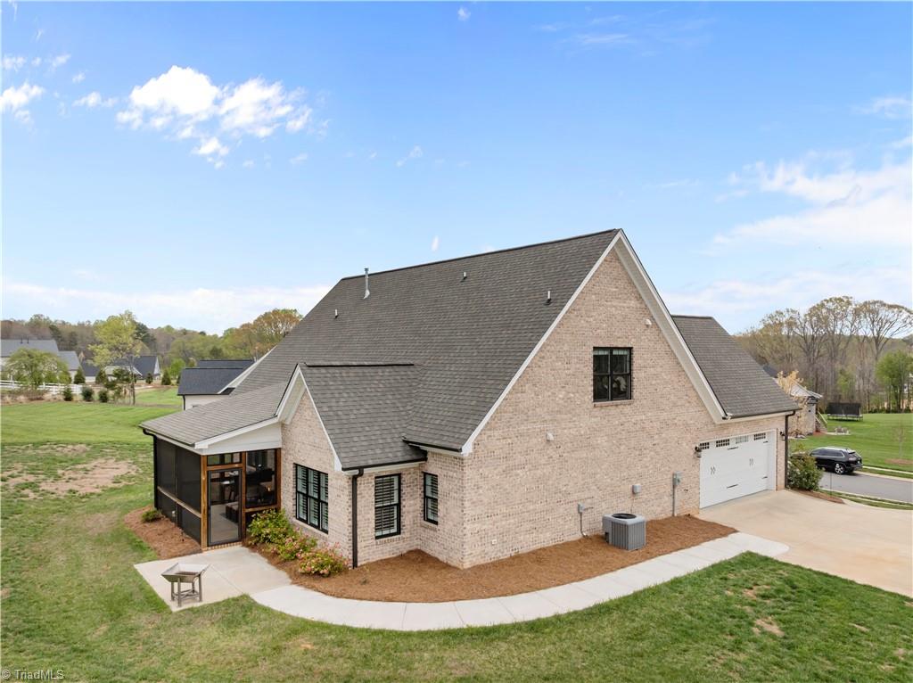 8463 Meadow Vista Drive
