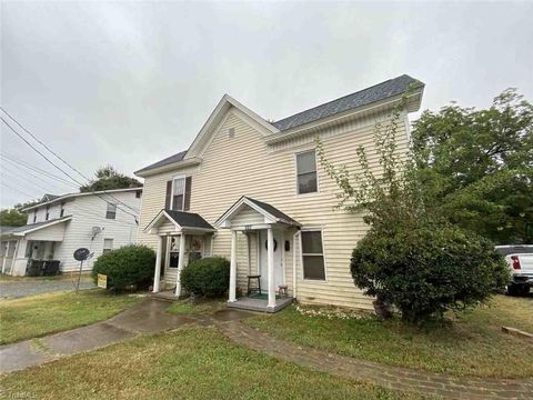Multifamily For Sale - 514-516 S Mebane Street<br/> Burlington, NC 27215