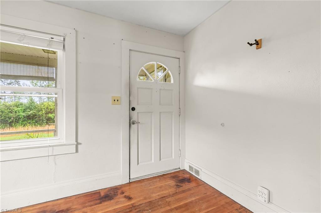 4040 Old Julian Road, Julian, North Carolina image 6
