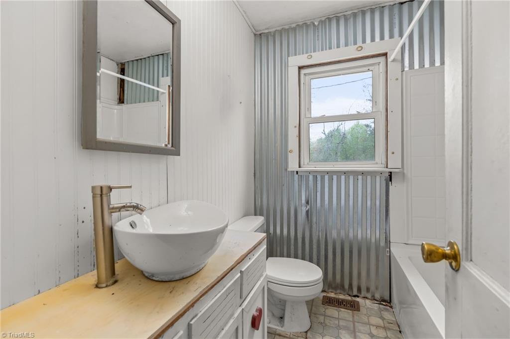 4040 Old Julian Road, Julian, North Carolina image 18