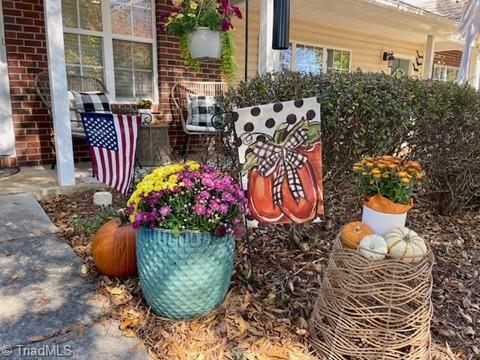 Greensboro, North Carolina 27410, United States, 2 Bedrooms Bedrooms, ,3 BathroomsBathrooms,Residential,Active,233570