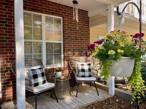 Greensboro, North Carolina 27410, United States, 2 Bedrooms Bedrooms, ,3 BathroomsBathrooms,Residential,Active,233570